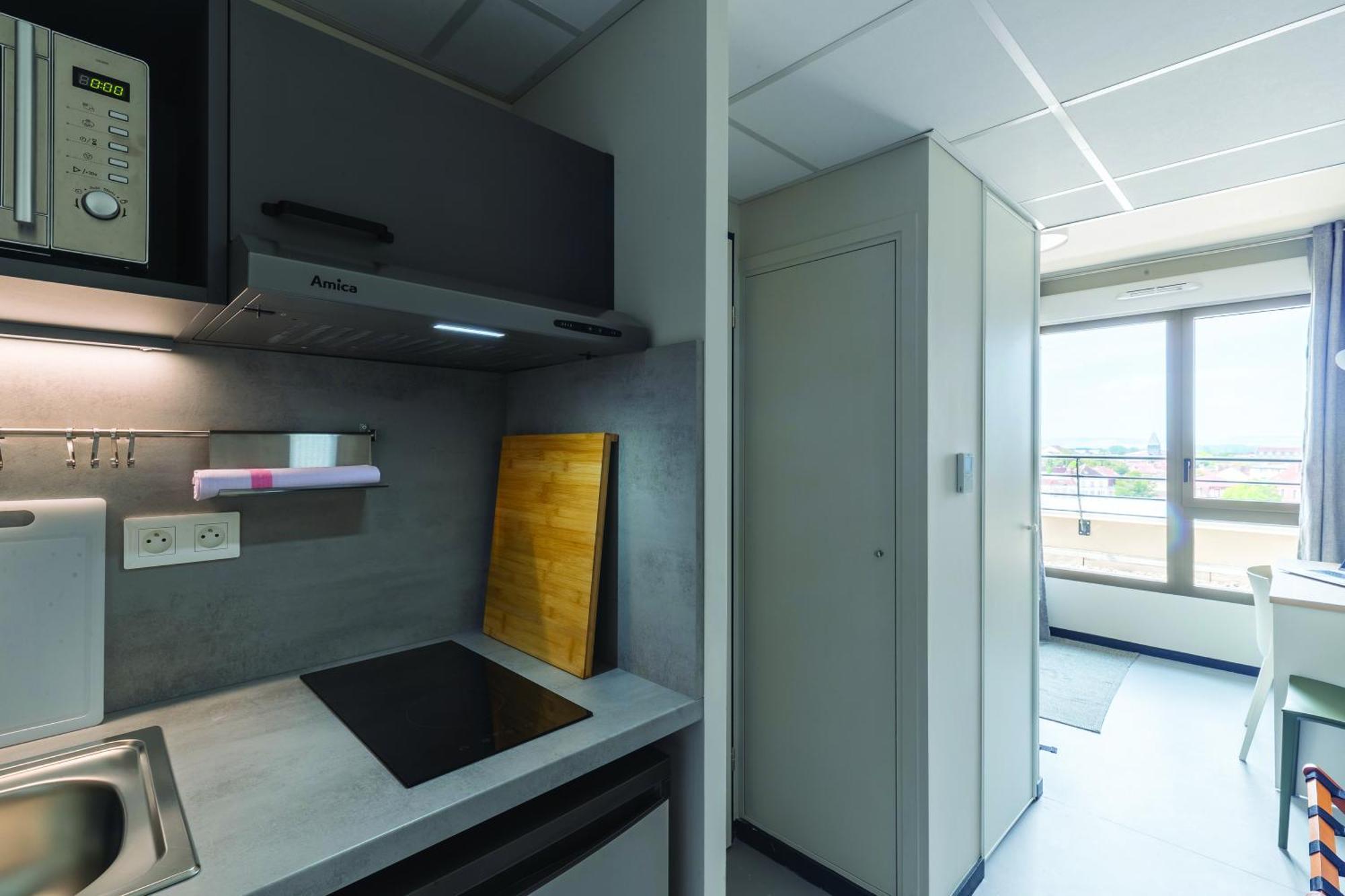 Student Factory Troyes Centre Apartment ภายนอก รูปภาพ